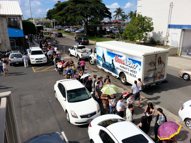 Ramen Burger comes to Eat The Street Hawaii Ramen Burger comes to Eat The Street Hawaii